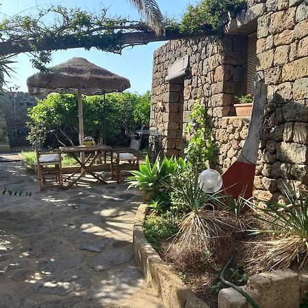 Le Casette Di Marilena Agave Iucca Pantelleria Szoba fotó